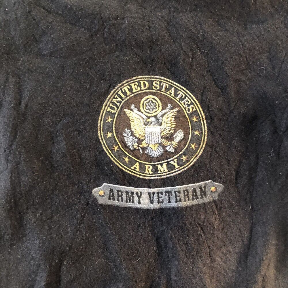 Proud to Have Served US Army Black T-Shirt Men's Size M Crewneck Navy Veteran - Picture 3 of 11